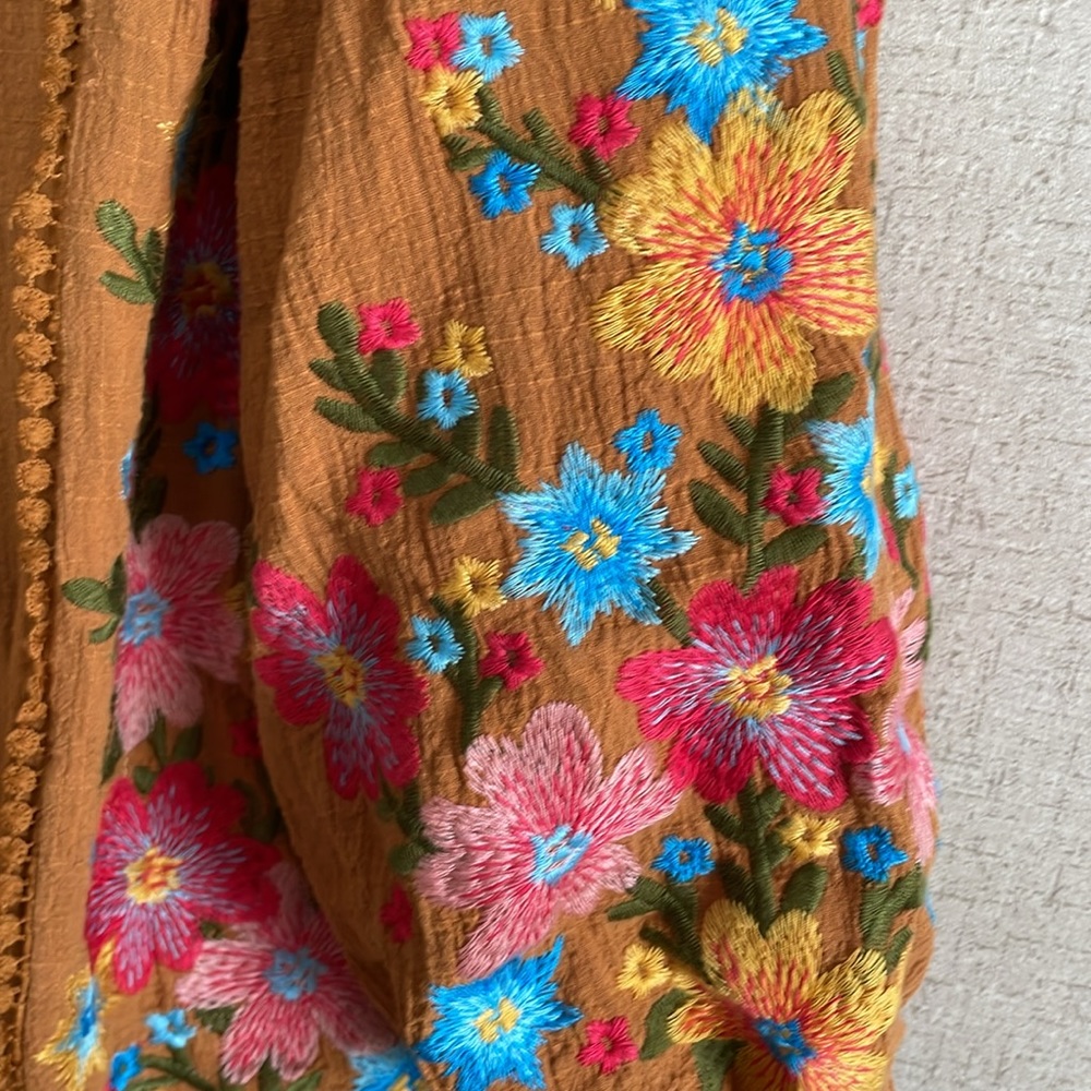 Savanna Jane Rust Brown Embroidered Floral Tunic - Picture 2 of 5